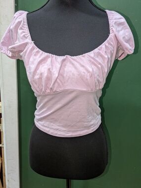 Hollister Light Pink Puff Sleeve Scoop Crop Top
